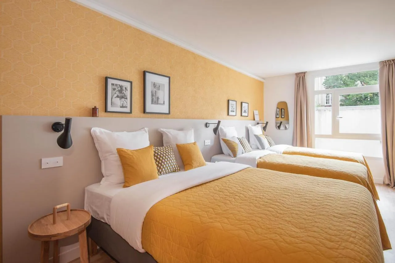 New - Appt Style Le Corbusier Avec Balcon - 8 Pers Paris