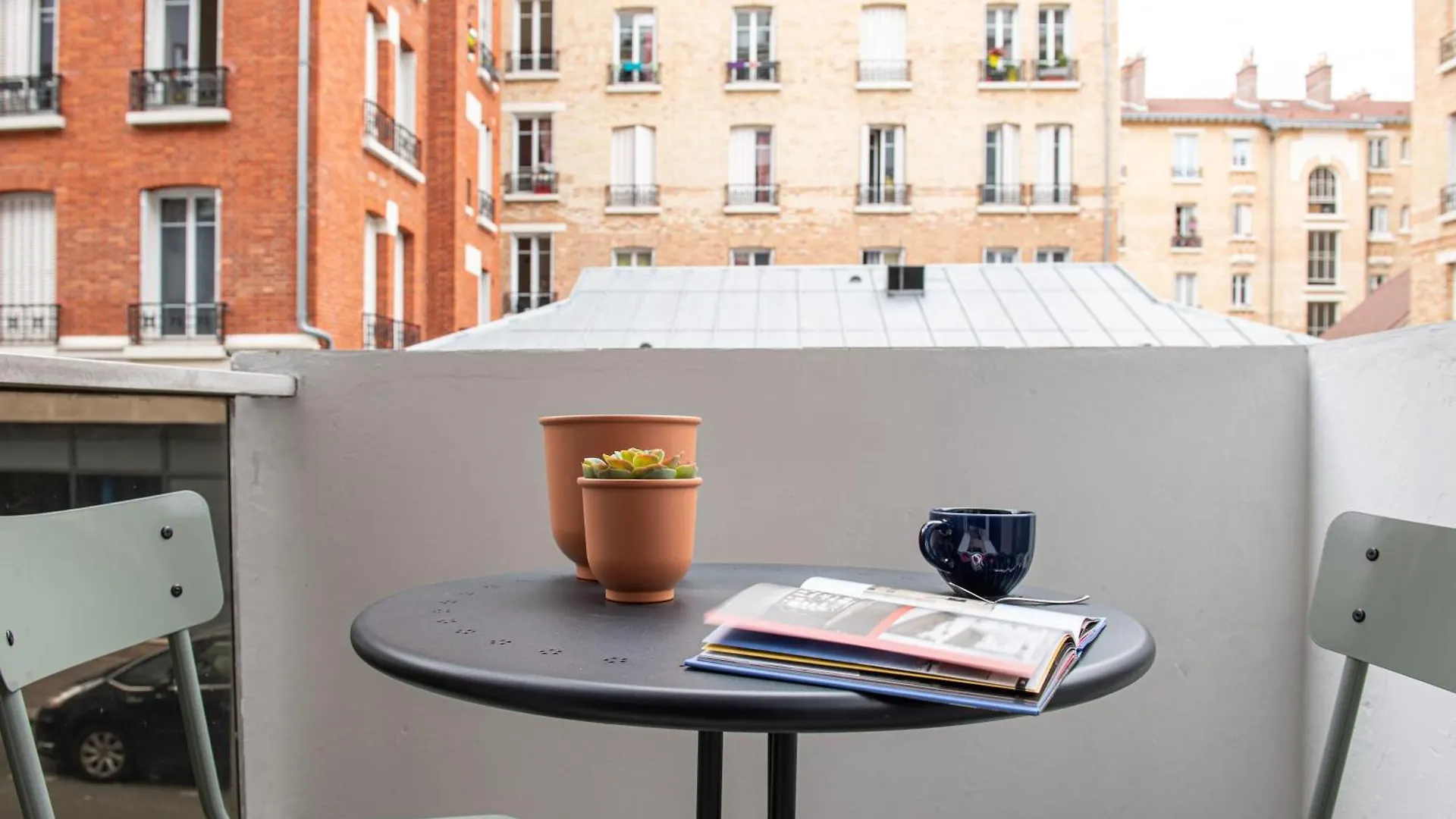 New - Appt Style Le Corbusier Avec Balcon - 8 Pers Διαμέρισμα *